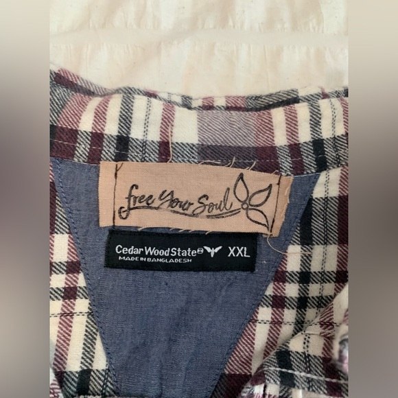 Cedarwood State  Plaid Button Down Shirt With Velvet Back - Picture 6 of 16